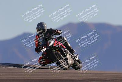 media/Nov-06-2023-Moto Forza (Mon) [[ce023d0744]]/3-Intermediate Group/Session 5 (Turn 9)/